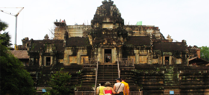 Feature Angkor