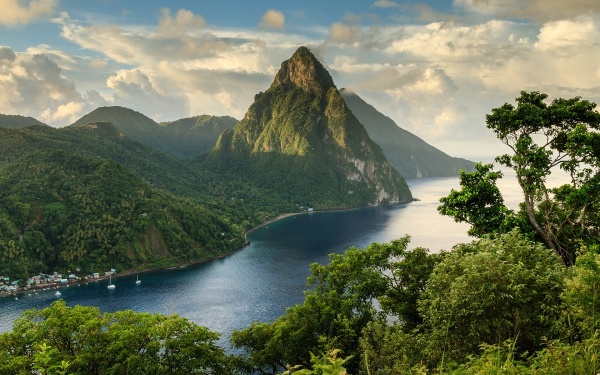 2015年 十大最佳旅游国 saint-lucia
