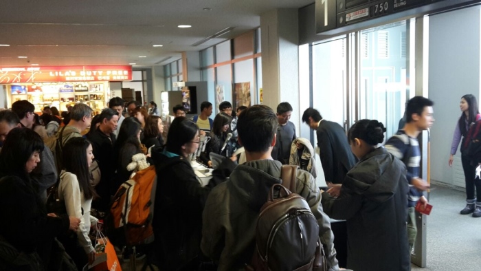 蘋果包机MH8539一切顺利 预计今晚9时50分抵马 客人从旭川机场登机。