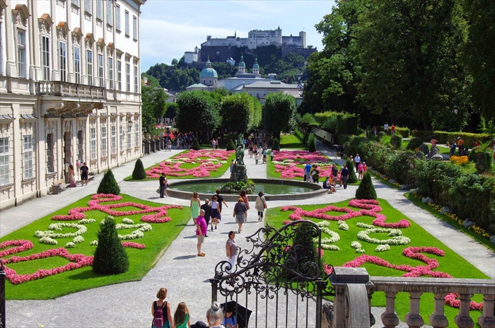 最浪漫的欧洲路线 · 米拉贝尔花园 Mirabell Gardens(奥地利) mirabell (3)