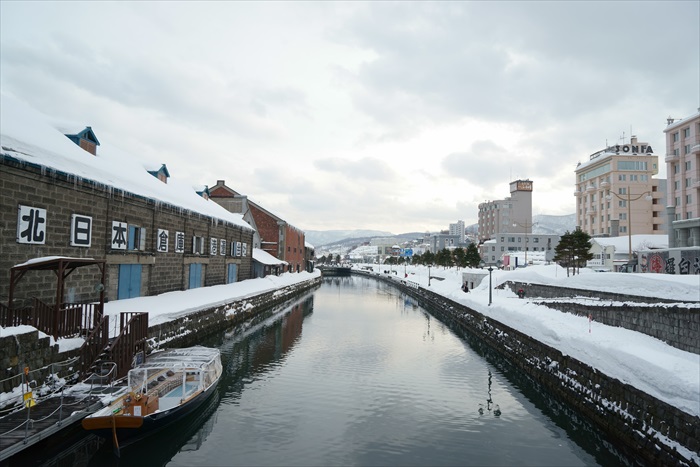 年终旅游热点 · 直飞日本北海道 冬恋白の北海道+滑雪乐 恬静的小樽运河,很冷!