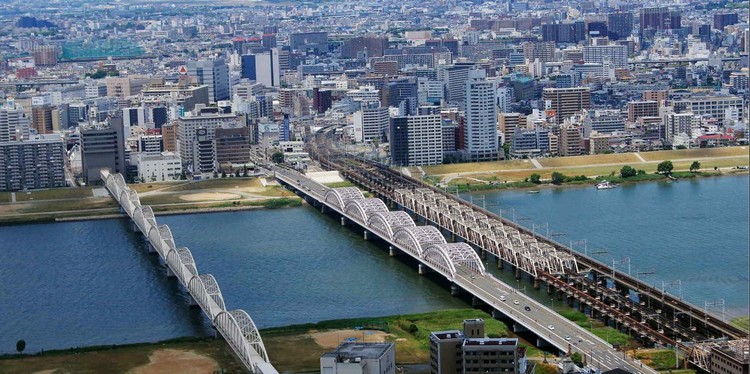 大阪 . 日本城市遊 umeda sky building