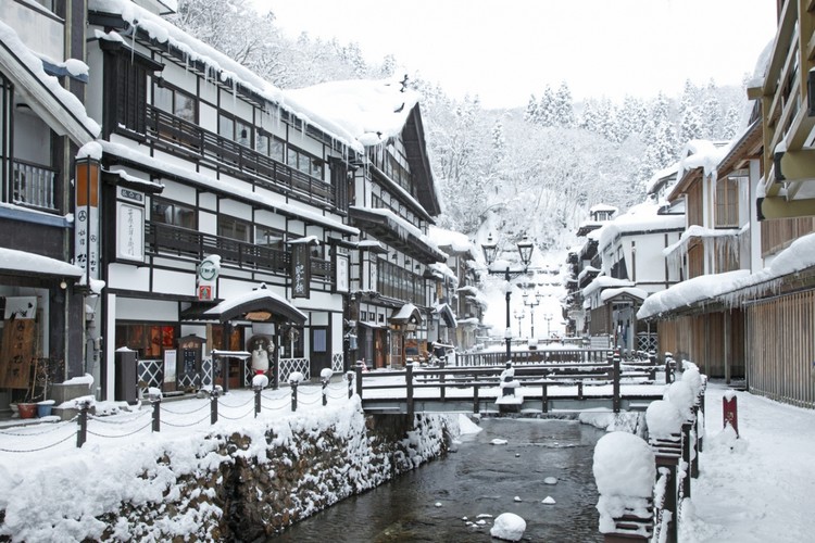 ginzan snow