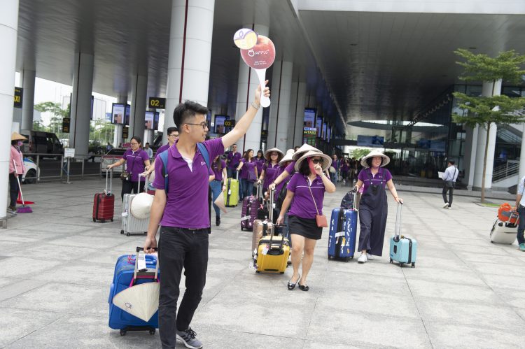 Tour leaders: Small Role, Big Responsibility - by Leesan