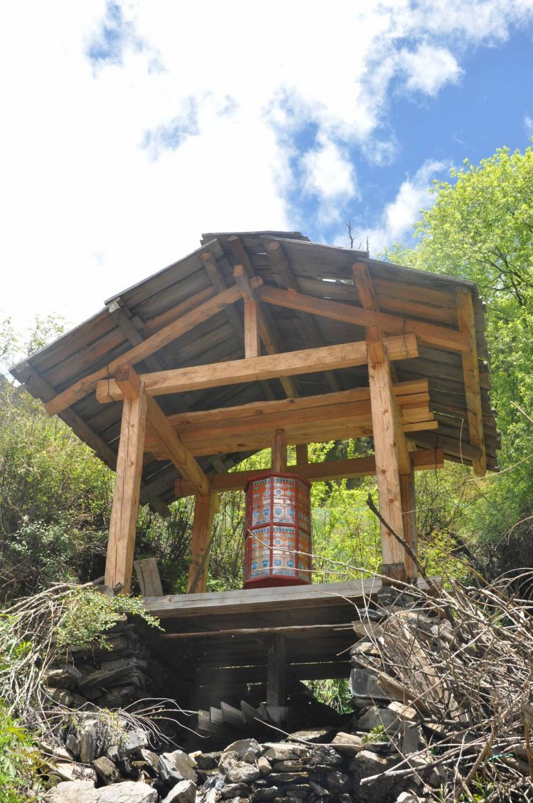 梅里內转 (上篇)《好山好水好人家》