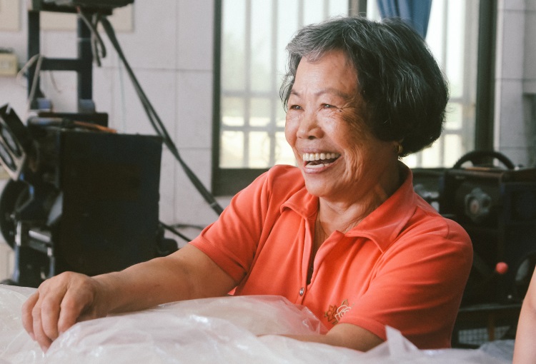 第一天 ‧ 第一场 ‧ 第四名:何艾霖《吃风》